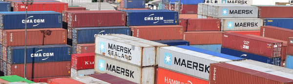 Sharing an SSH Agent between a host machine and a Docker container